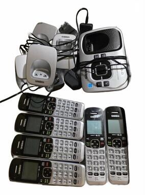 Uniden DECT 6.0 Cordless Phone Answering System 6 Phones + 4 Charging Bases